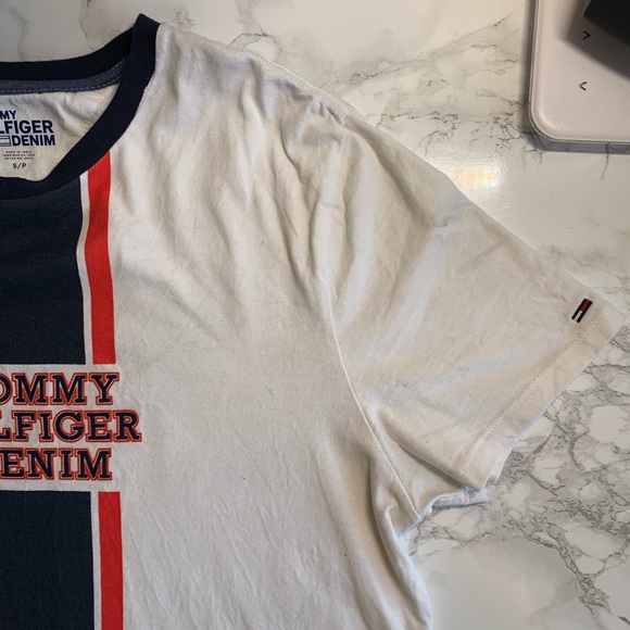 Tommy Hilfiger Denim TShirt - Picture 3 of 4